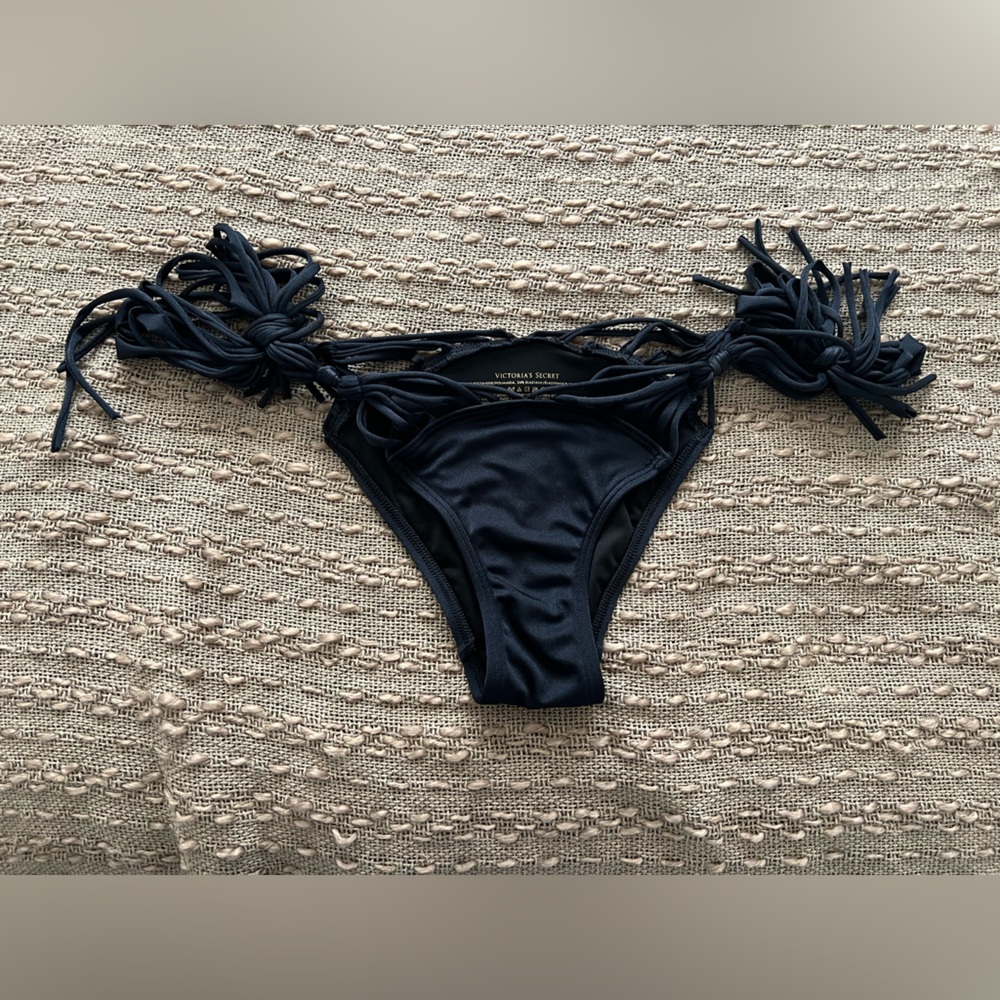 Victoria's Secret Black String Bikini Bottom Size M
